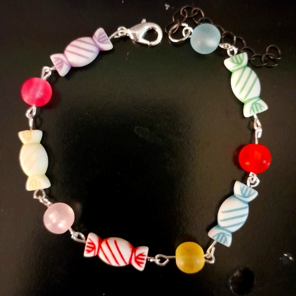 Handmade colorful candy bracelet - Picture 1 of 2